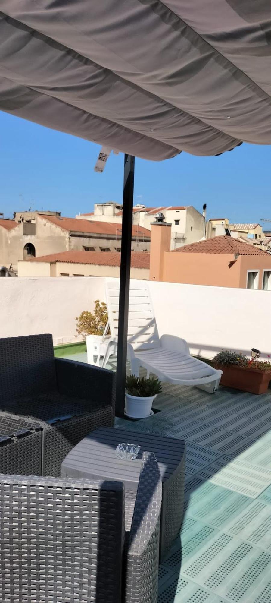 Rosa'S Apartment With Terrace Cagliari Exterior photo